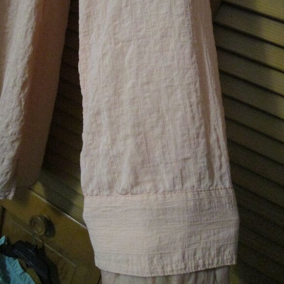 Emma James peach top, roll up button sleeves, button down blouse size XL - Picture 6 of 11
